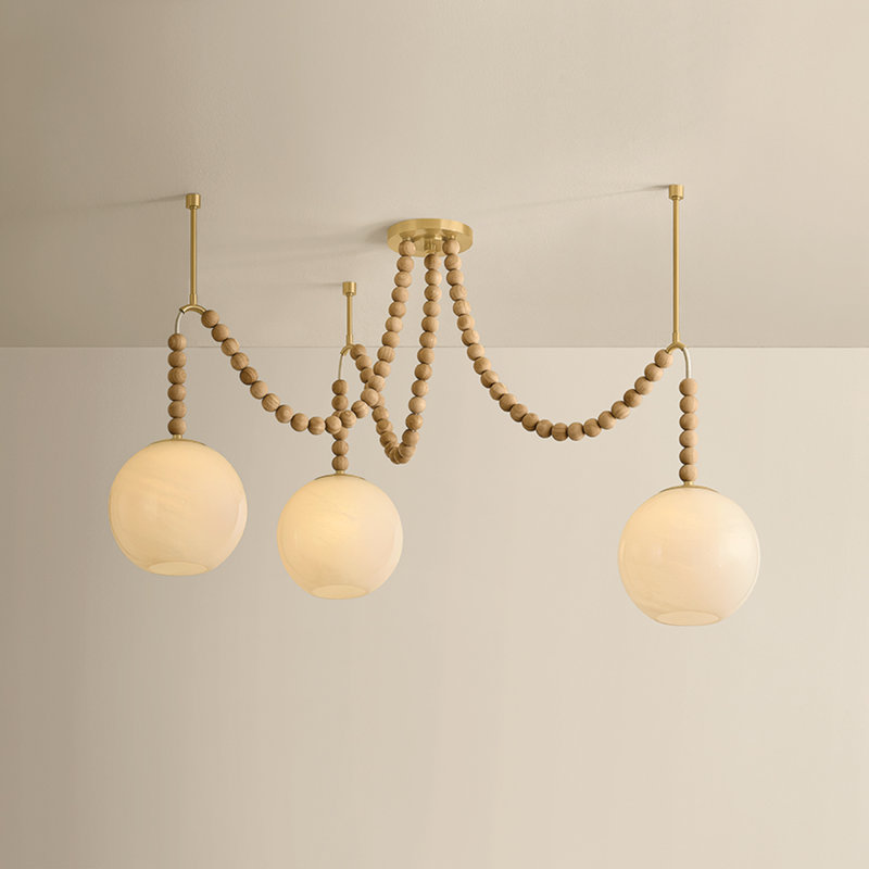 Lustre Makena
