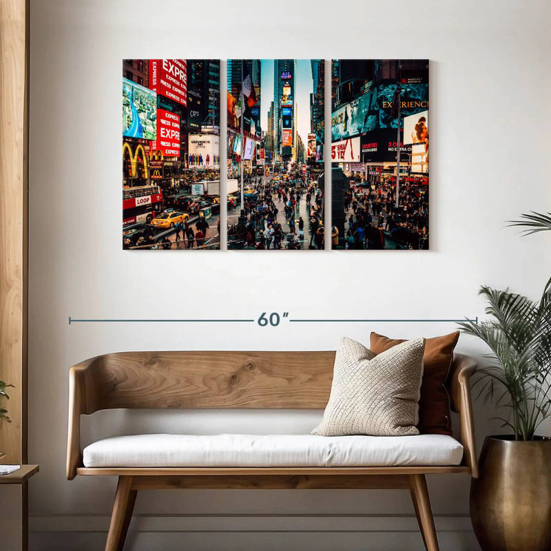 Sebbie Iconic Times Square, 28" H x 45" W