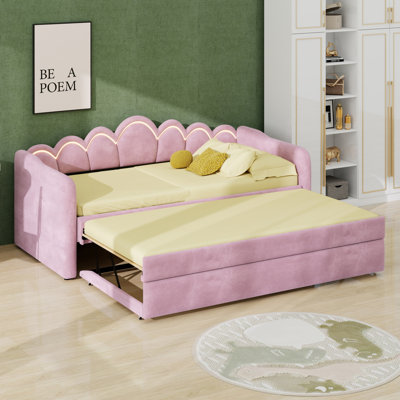 Upholstered Daybed with Trundle