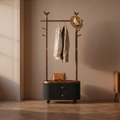 Armoire portemanteau en bois de frêne