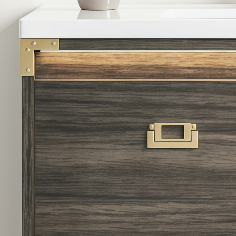 Ce meuble-lavabo autoportant en bois de noyer comprend un lavabo, un détecteur de mouvement, deux tiroirs et des tablettes ouvertes. Il est facile à assembler et dégage une sensation de qualité supérieure.