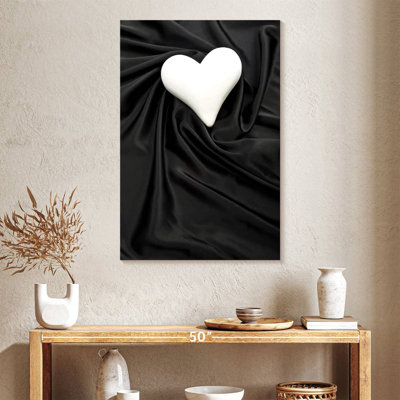 Hardie White Heart On Black Satin