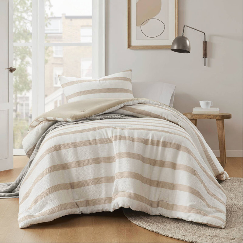 2-Piece Twin/Twin XL Yarn-dyed striped comforter, Sage Green Striped