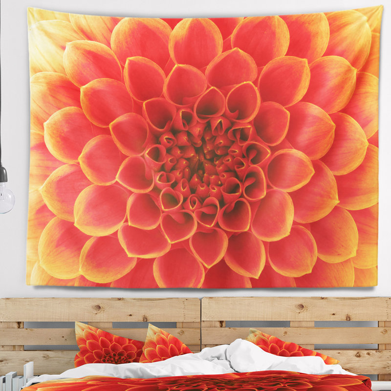 Tapisserie florale orange, H 50 po x l 60 po
