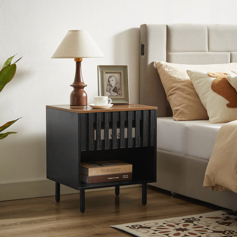 2 Set Nightstands with Slatted Drawer Decor