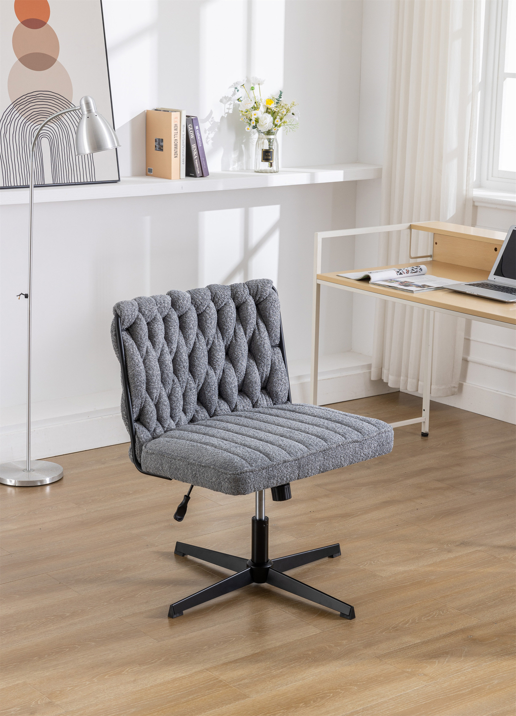 Red Barrel Studio® Lafferty Dhurata Velvet Side Chair Dining Chair ...