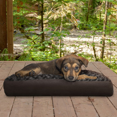 Ultra Plush Deluxe Fiber Pillow Pet Bed