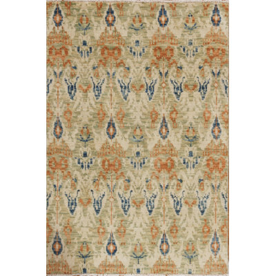 Vogue Hand Knotted Wool Area Rug