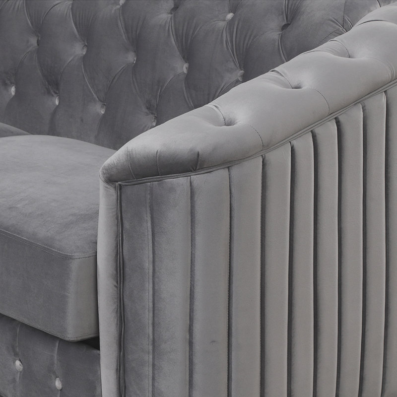 Janniene 64.01'' Velvet Loveseat