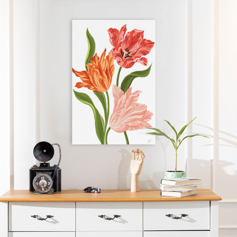«Whispering Tulips - Contemporary Tulip Flowers», art botanique printanier, H 24 po x l 16 po