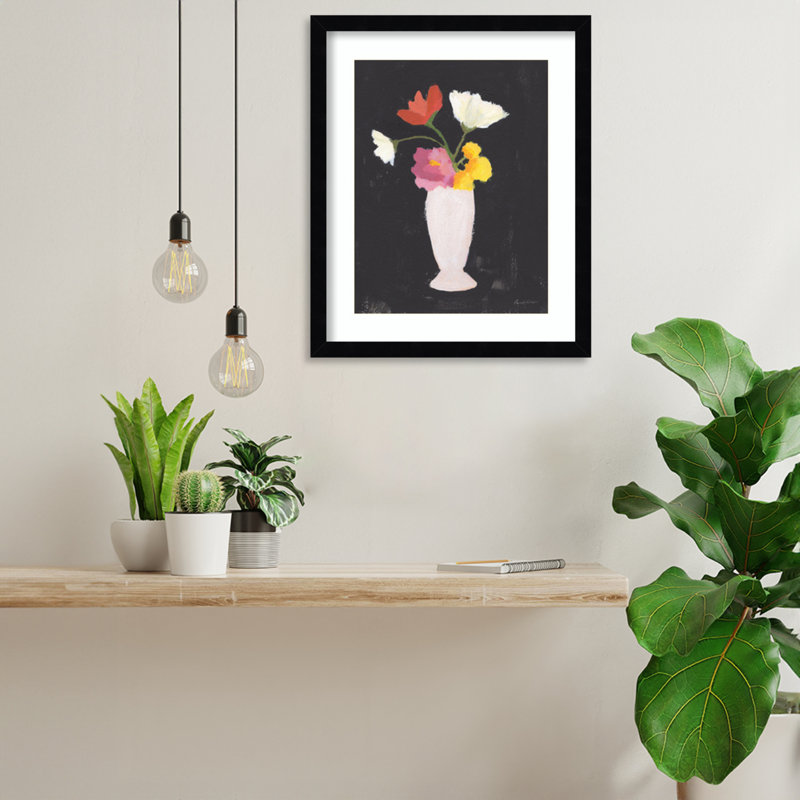 Floral on Black I, encadré sur papier par Archbell Print, Noir, H 17 po x l 14 po x P 1 po