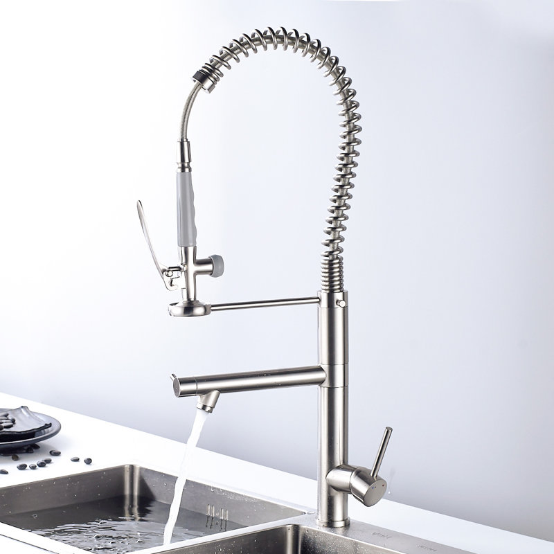 Robinet de cuisine rétractable à poignée simple avec conduites d'alimentation