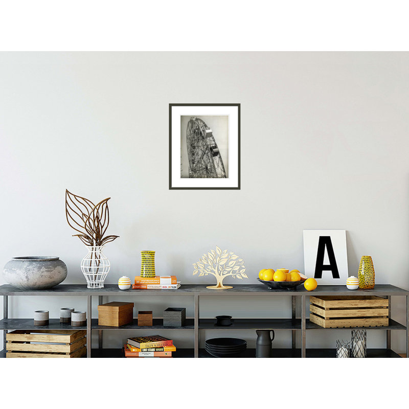 Vue de la grande roue de Coney Island par Inconnu - Impression Giclée sur cadre, H 21,45 po x l 17,75 po