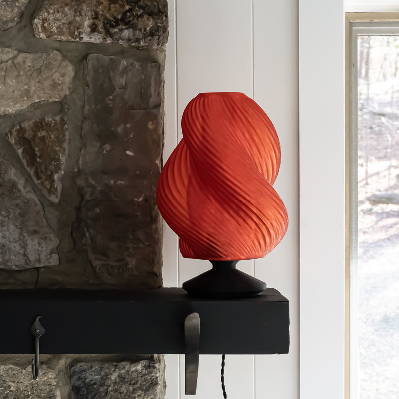 Lampe Kokoruda, Noir, Rouge