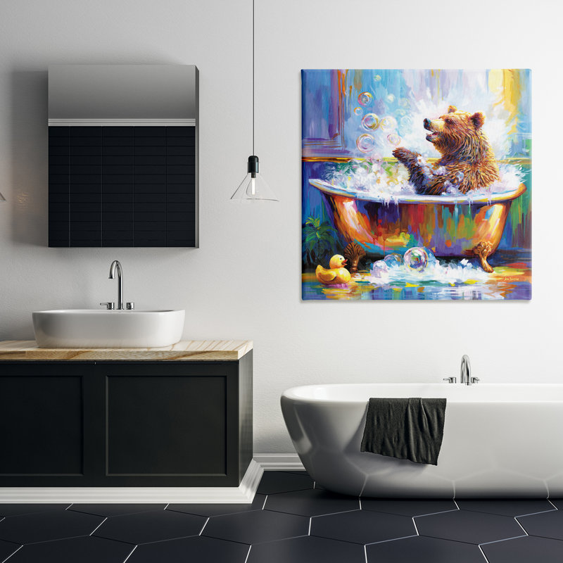«Happy Bear in Bathaign» par Leon Devenice, H 36 po x l 36 po