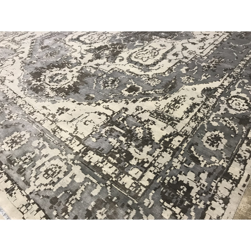Windsom Oriental Area Rug in Beige/Gray, Rectangle 10' x 14'3"