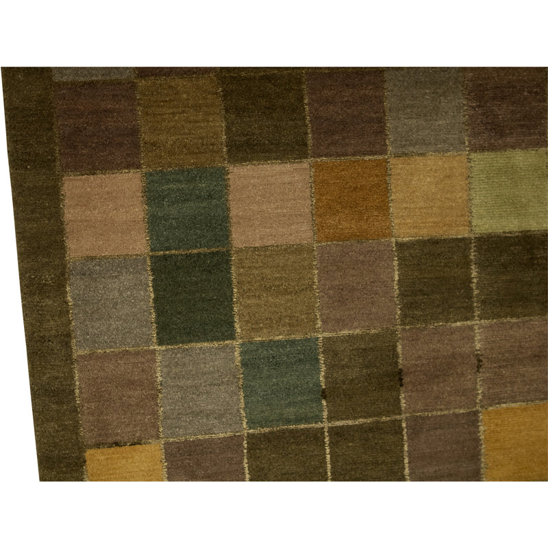 Hand Knotted Area Rug in Multi