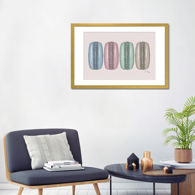 Macaron Party - reproduction d'art murale - papier d'art encadré, 32 po x 24 po, Papier encadré, Doré
