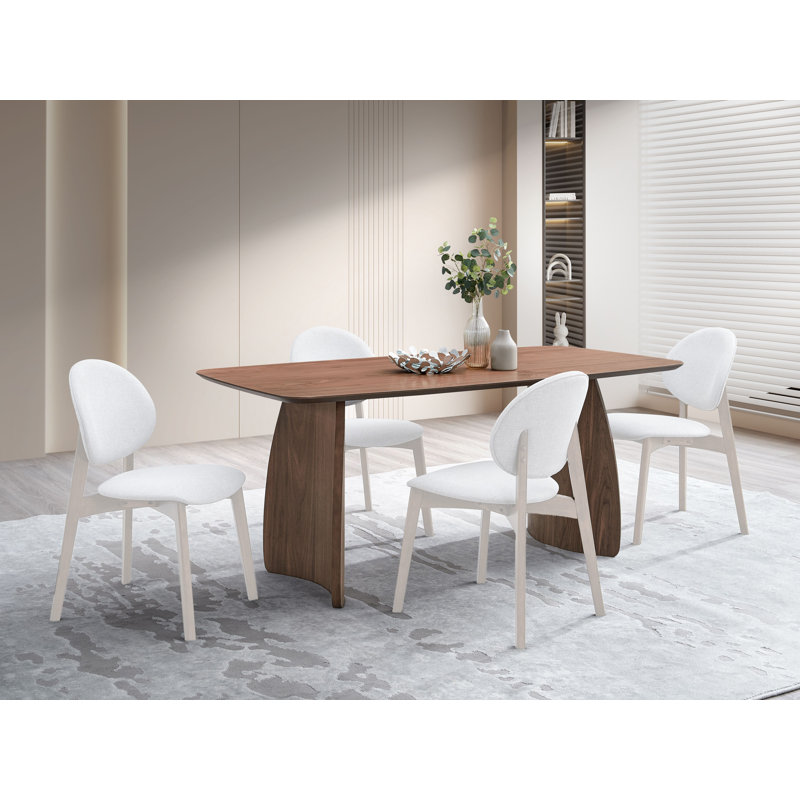 Klar Dining Table