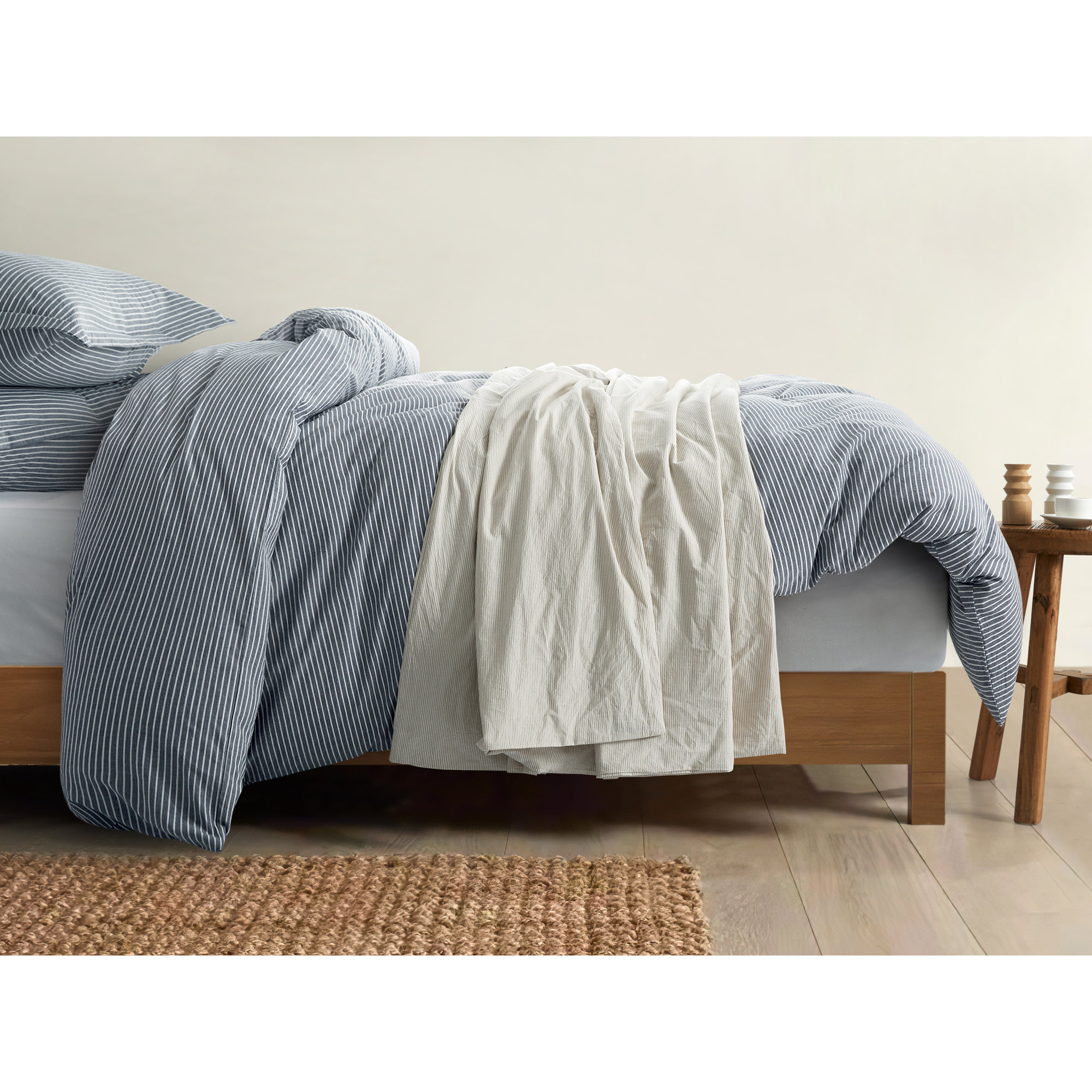 Allyssa Cotton Percale Duvet Cover Set, Queen Duvet Cover + 2 Pillow Shams