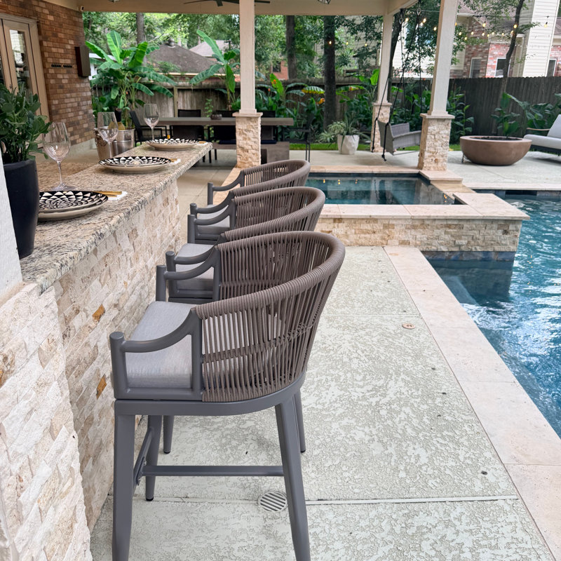 Tabourets de bar hauts modernes en métal pour patio, avec dossier et accoudoirs ergonomiques, Gris clair, Gris clair