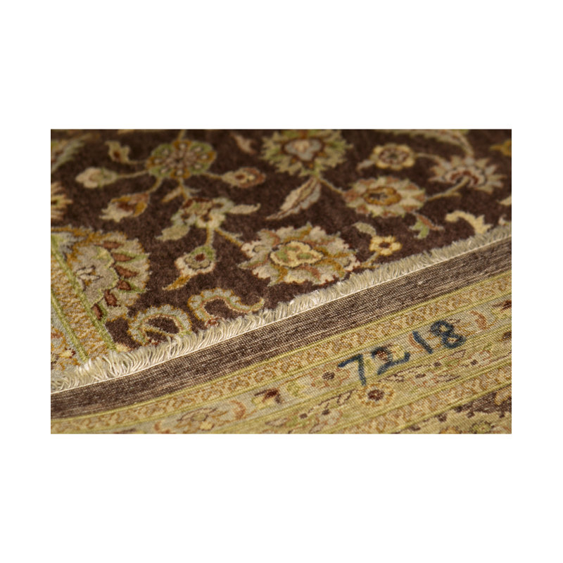 Tapis de haute qualité noué à la main