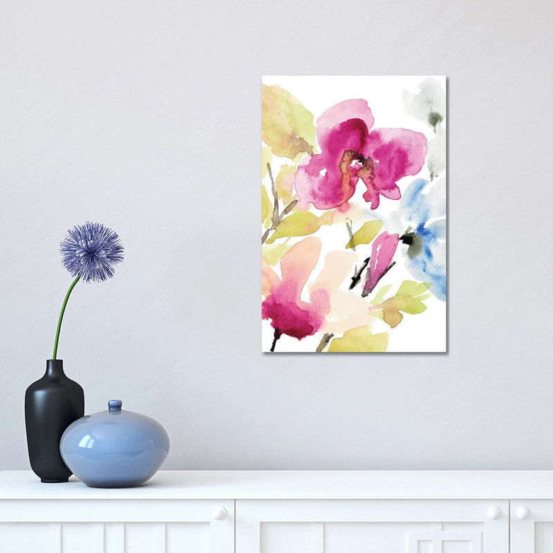 Peaceful Florals II par Lanie Loreth - peinture sur toile tendue, H 18 po x l 12 po x 1,5 po