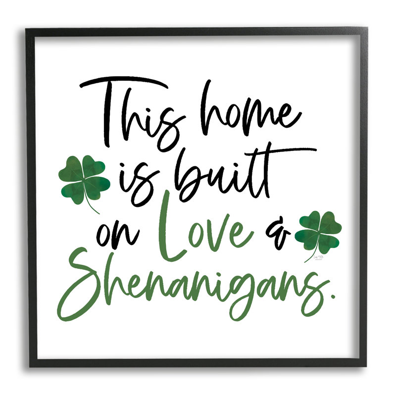 Love & Shenanigans Lucky Green Clover, H 17 po x l 17 po x P 1,5 po, Giclée encadrée noir minuit