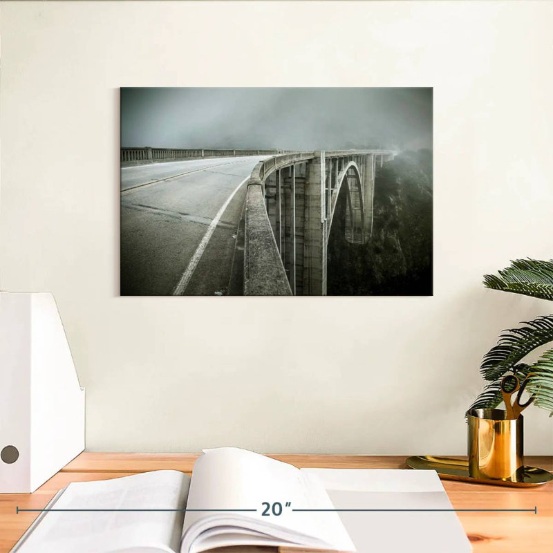 Lilie brumeux Bixby Bridge, H 8 po x l 12 po