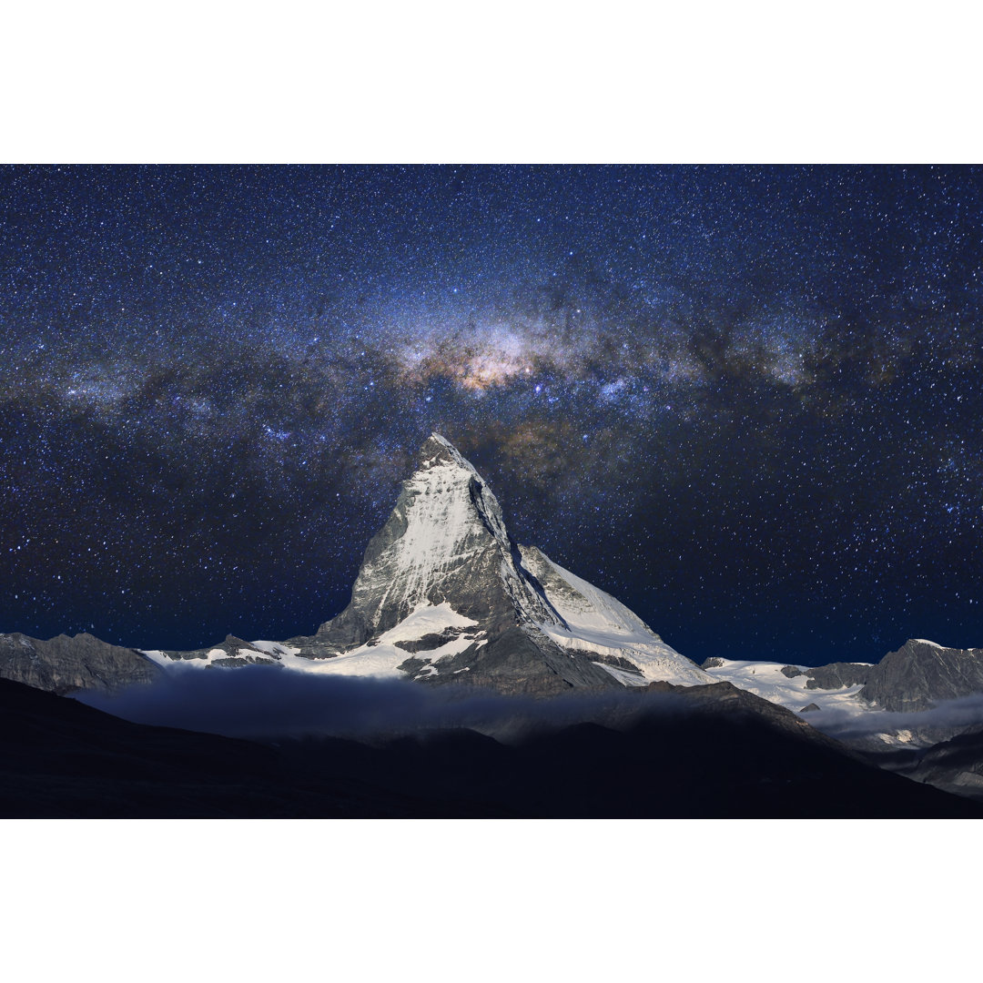 Schweizer Alpen Matterhorn von Zorazhuang - Kunstdrucke auf Leinwand