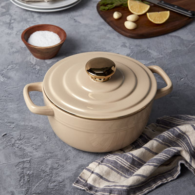 Denmark Tools for Cooks 2-Quart Stoneware Casserole Pan Baking Dish with Lid, 