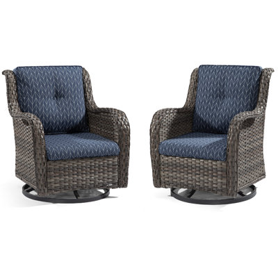 Swivel Wicker Outdoor Lounge Chair
