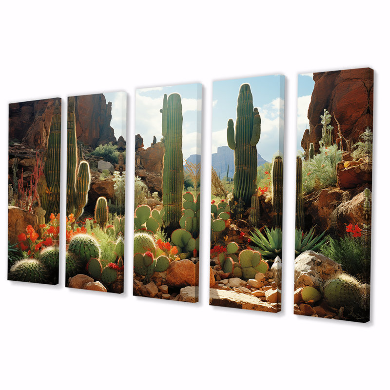 «Green Cactus Bloom In Nevada - Cactus», art mural 5 pièces, H 28 po x l 60 po