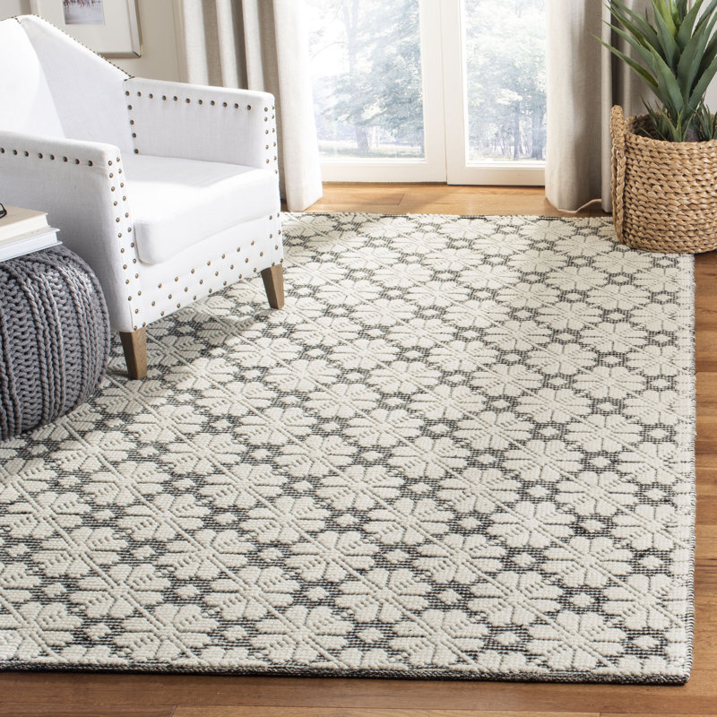 Kelton Hand Woven Wool Floral Rug, Rectangle 6' x 9'