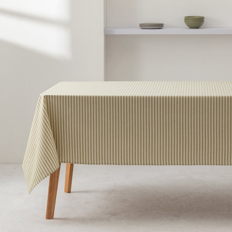 Pamphile Dining Linens, Green, 140cm W x 140cm L