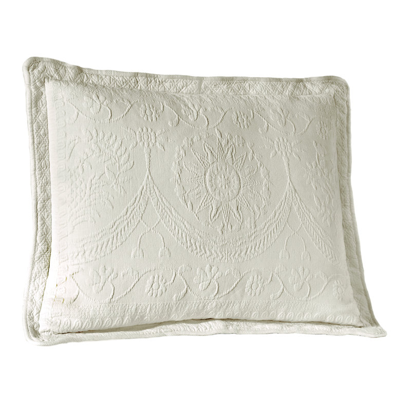 Historic Charleston King Charles Matelasse Decorative Pillow Sham, Classic Cotton Standard Queen Pillow Cover, 20 in x 26 in, 1 Count, White