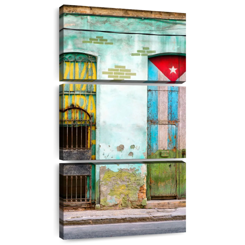 Façade de la vieille Havane, H 27 po x l 12 po