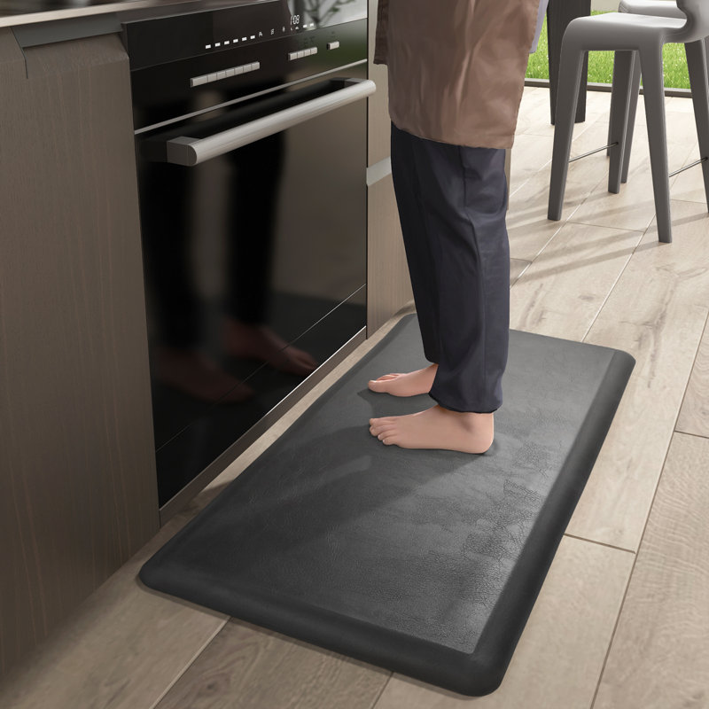 Tapis anti-fatigue Jahzlynn, Rectangle 1 pi 8 po x 2 pi 8 po, Noir