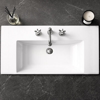 Lavabo de salle de bain encastré en résine blanche avec trop-plein plat Eleen