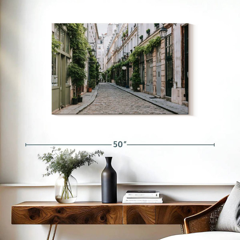 Sirci pavé rue de Paris, H 24 po x l 36 po