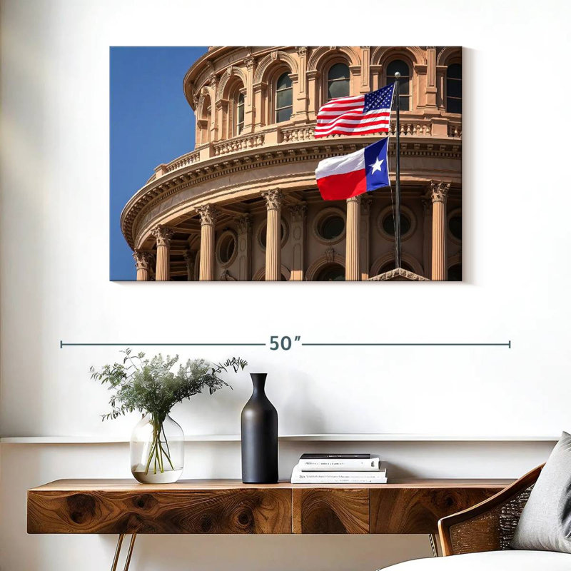 Drapeaux de Nicci au Texas Capitol, H 26 po x l 39 po
