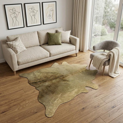 Tapis doré en peau de vache 5 pi x 7 pi