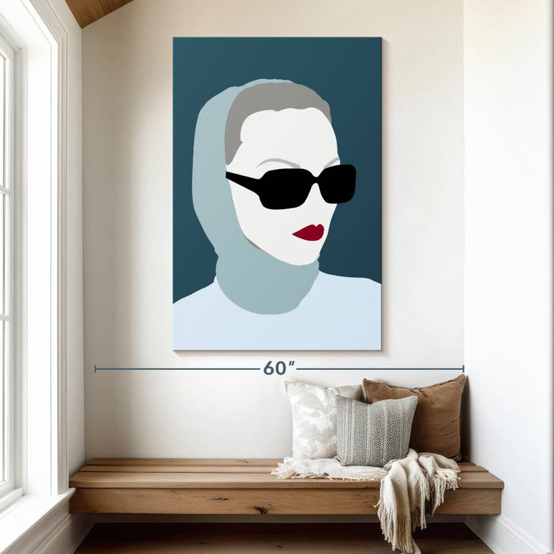 Leisha Lady dans un bloc gris abstrait, H 51 po x l 34 po