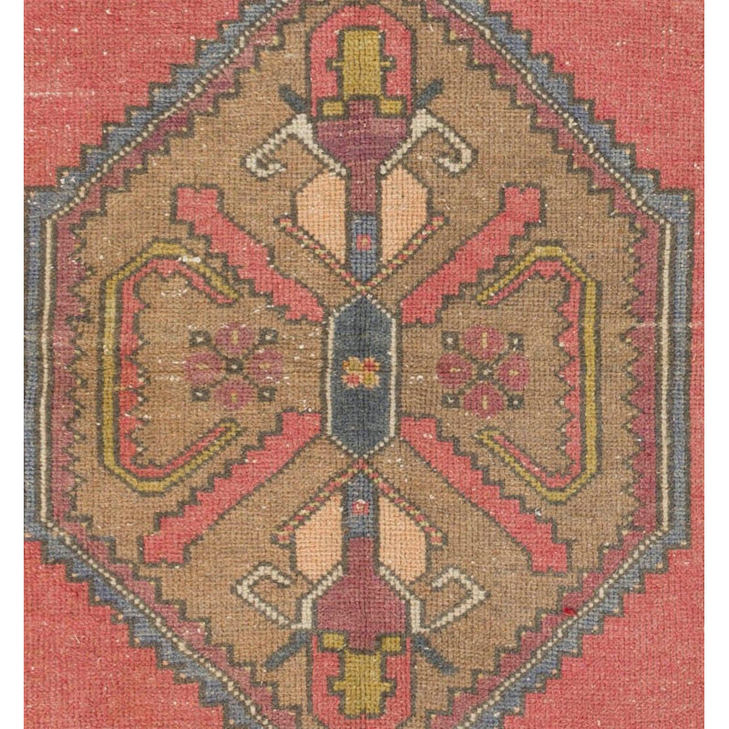 Tapis turc vintage fait à la main