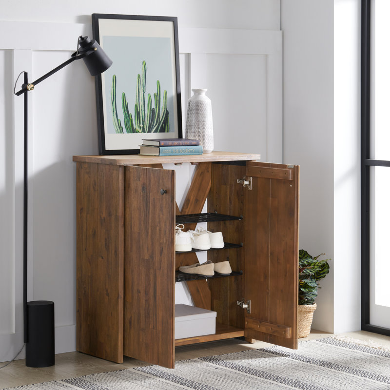 Armoire de rangement en bois massif avec rangement de 31 po Bethel