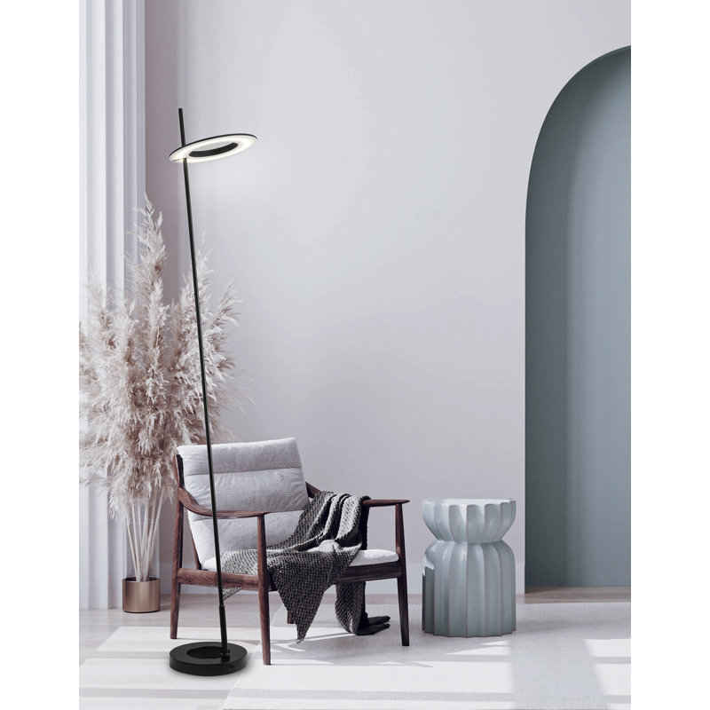 Finley Floor Lamp - 20W, Matte Black