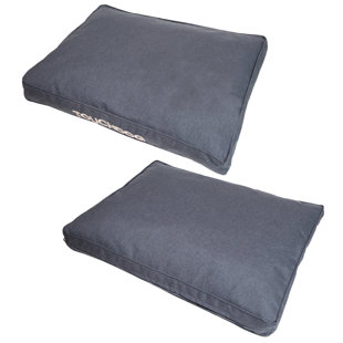 Touchdog 'Hushky' Water-Resistant Premium Rectangular Raised Dog Mat