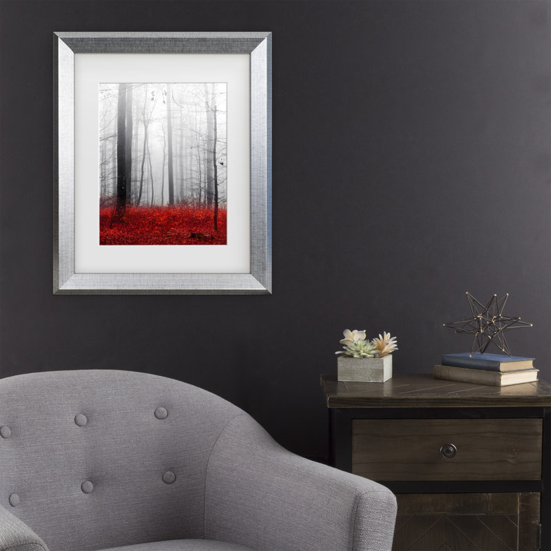«Petit tapis rouge» par Philippe Sainte-Laudy, H 17,5 po x l 14,5 po x P 0,75 po, Argent