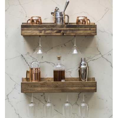 Ensemble de 2 porte-bouteilles muraux avec porte-verres à chargement latéral, tablettes flottantes en bois massif avec rangement en verre, noyer foncé 24 pouces