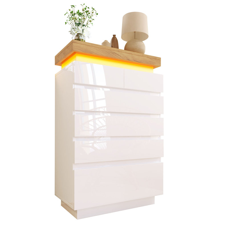 Dariene 73cm W Chest of Drawers